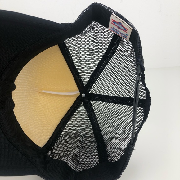 Vans Off The Wall Black & White Trucker Style Snap Back Baseball Cap - Picture 16 of 16